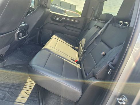 Used 2024 GMC Sierra 1500 SLT w/ SLT Convenience Package image 7