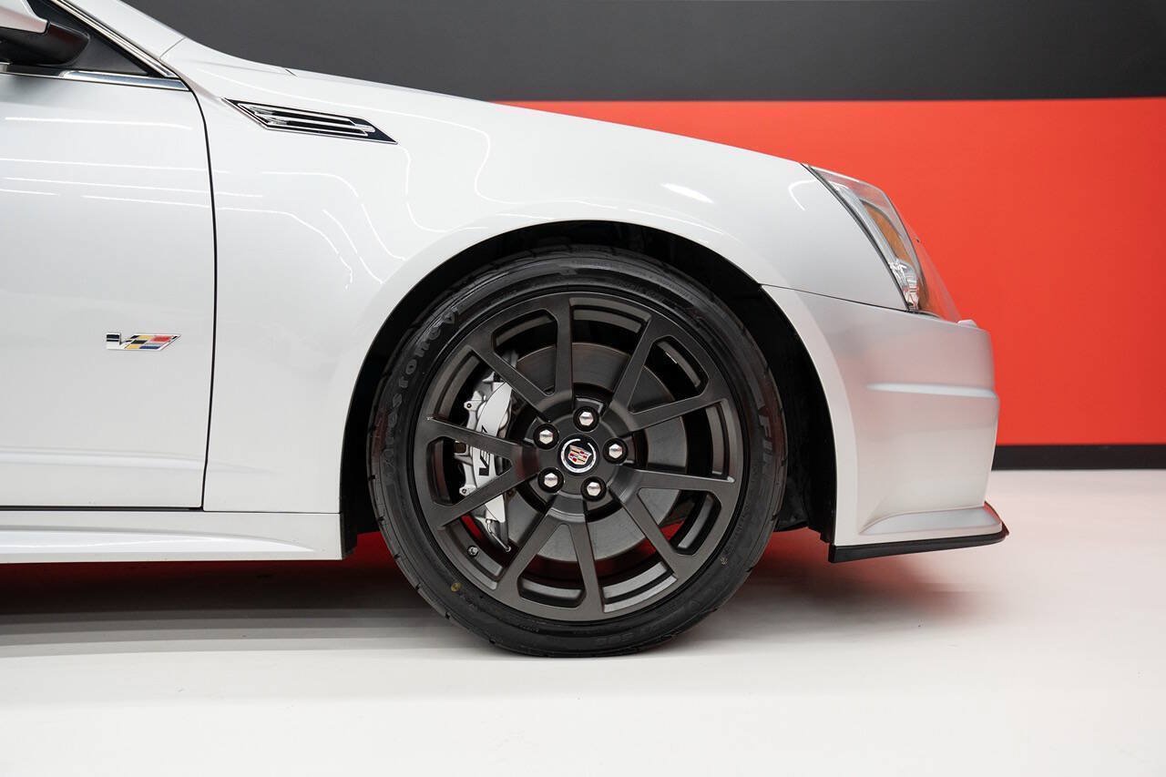 Used 2010 Cadillac CTS V RWD image 52