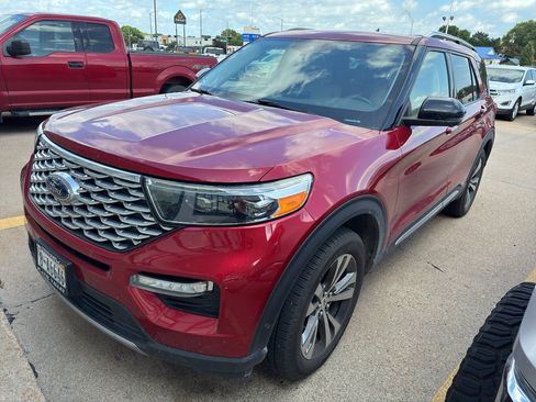 Used 2020 Ford Explorer Platinum w/ Premium Technology Package AWD/4WD image 1