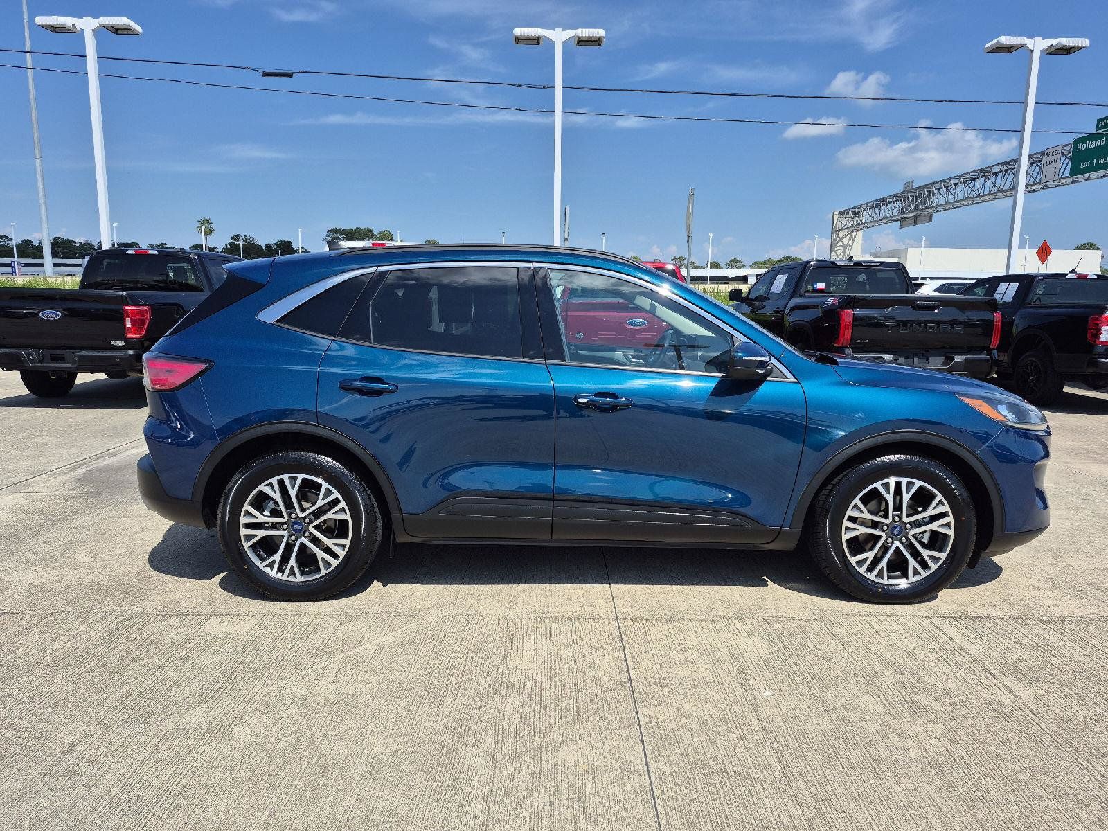 Used 2020 Ford Escape SEL FWD image 15