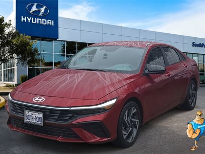 Used 2025 Hyundai Elantra SEL