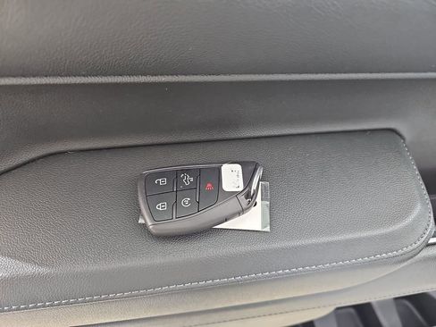 Used 2024 Chevrolet Silverado 1500 LT Trail Boss w/ Convenience Package II image 40