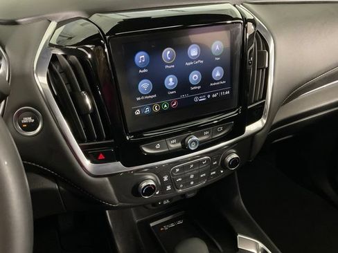 Used 2023 Chevrolet Traverse LT w/ LT Premium Package AWD/4WD image 23