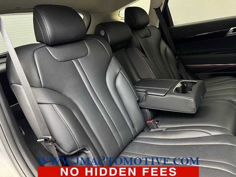 Used 2025 Genesis GV80 2.5T Standard AWD/4WD image 19