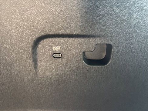 New 2026 Chevrolet Traverse LT w/ Midnight/Sport Edition image 14