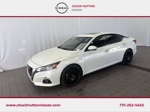 Used 2022 Nissan Altima 2.5 SL image 1