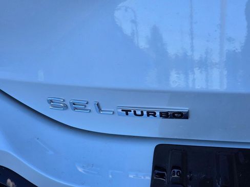 New 2026 Volkswagen Tiguan SEL R-Line image 16