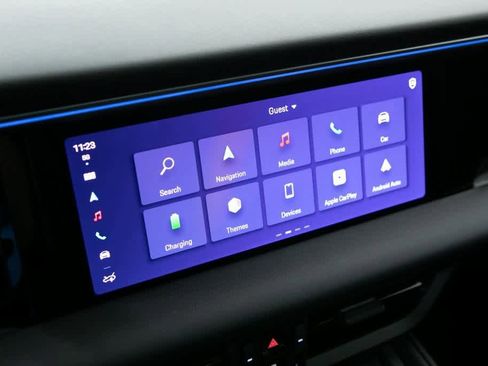 Certified 2025 Porsche Macan 4S Electric image 15