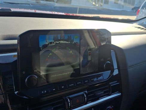 Certified 2024 Nissan Pathfinder SL w/ SL Premium Package image 20