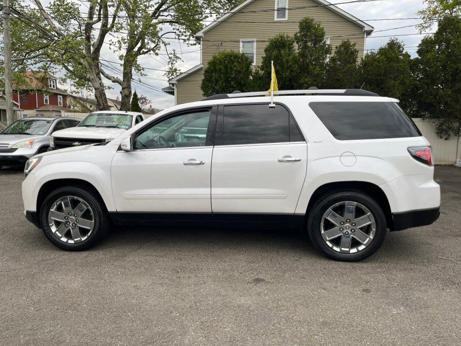 Used 2017 GMC Acadia Limited SLT AWD/4WD image 4