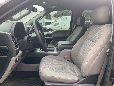 Used 2019 Ford F150 XLT w/ Equipment Group 302A Luxury RWD image 18