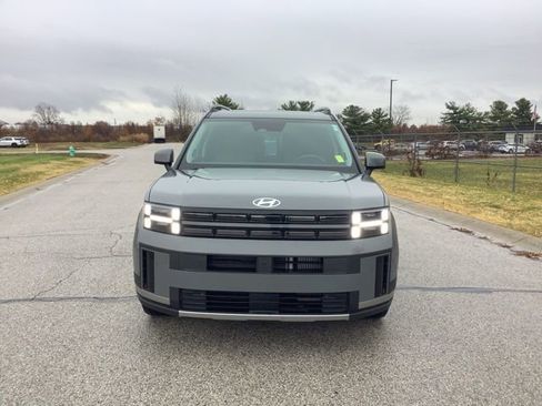 Certified 2024 Hyundai Santa Fe Limited image 2