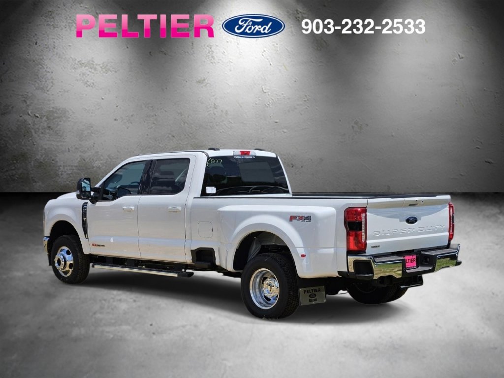 New 2026 Ford F350 Lariat w/ FX4 Off-Road Package AWD/4WD image 3