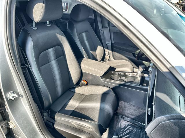 Used 2025 Honda Civic Sport image 26