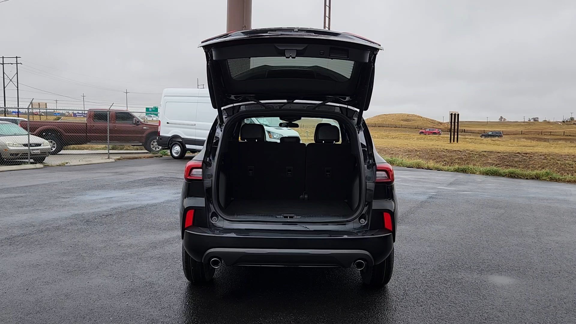 Certified 2023 Ford Escape ST-Line AWD/4WD image 18