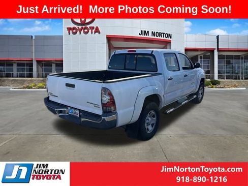 Used 2013 Toyota Tacoma PreRunner w/ SR5 Pkg image 6