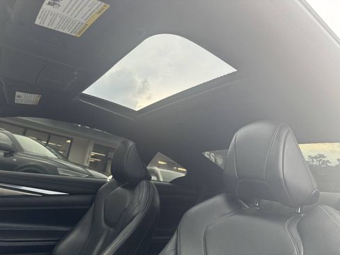 Used 2020 INFINITI Q60 3.0t Luxe RWD image 15