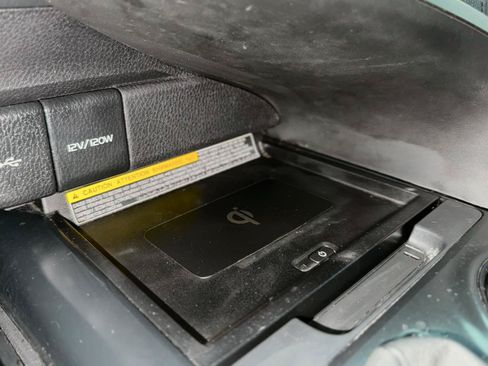 Used 2020 Toyota Camry LE w/ Sunroof Package FWD image 32