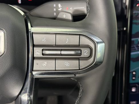 New 2026 GMC Acadia Elevation image 53