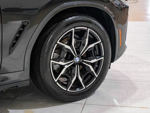 Used 2022 BMW X4 xDrive30i w/ M Sport Package 2 image 53