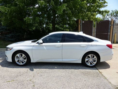 Used 2020 Honda Accord LX image 5