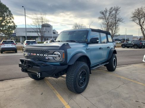 Used 2021 Ford Bronco Badlands image 4