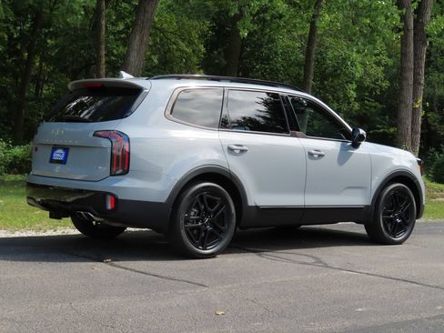 Certified 2024 Kia Telluride SX X-Line AWD/4WD image 3