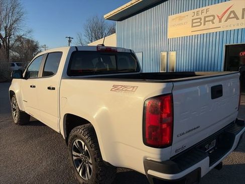 Used 2022 Chevrolet Colorado Z71 AWD/4WD image 11