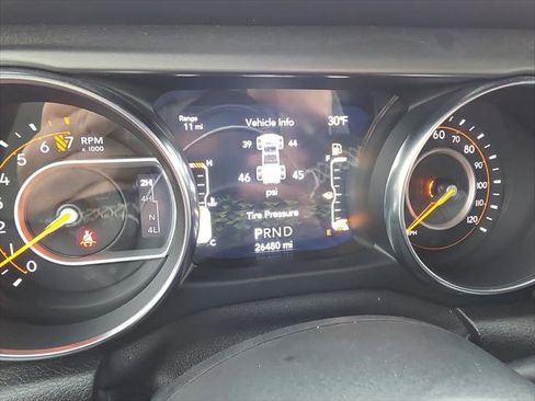 Used 2020 Jeep Gladiator Sport w/ Quick Order Package 24S image 16