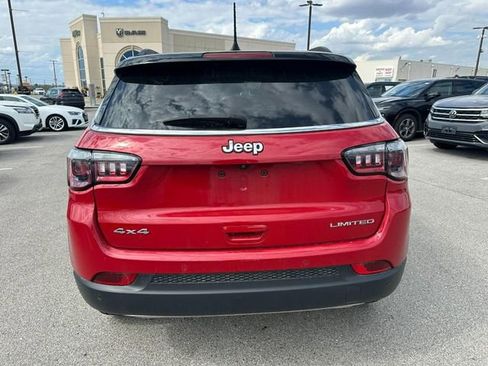 Used 2023 Jeep Compass Limited image 4