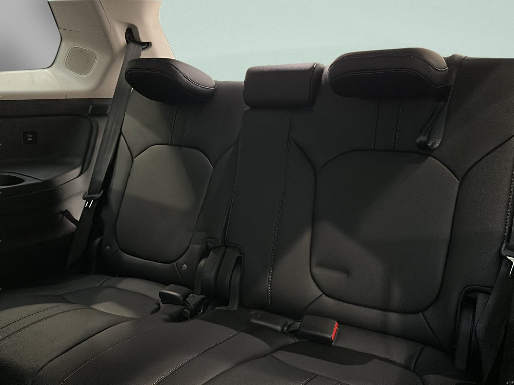 New 2026 Honda Pilot Touring image 17