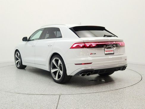 Used 2024 Audi SQ8 Prestige AWD/4WD image 7