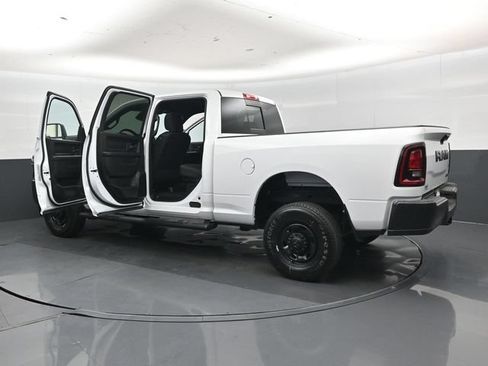 Used 2025 RAM 2500 Tradesman AWD/4WD image 47