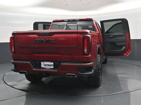 Used 2024 GMC Sierra 1500 AT4 w/ Technology Package AWD/4WD image 56