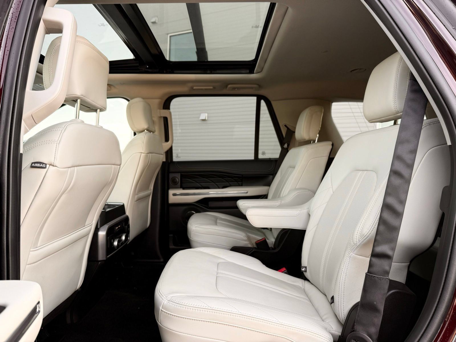 Used 2020 Ford Expedition Platinum RWD image 19
