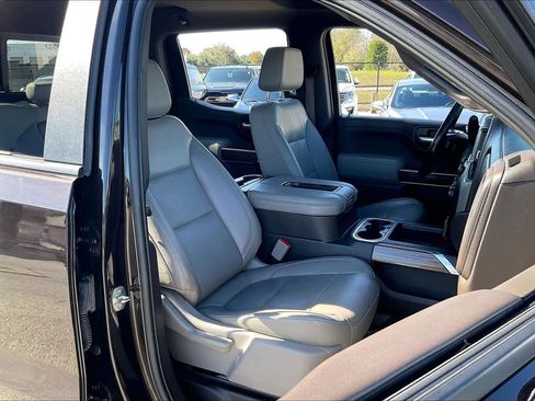 Used 2020 Chevrolet Silverado 1500 LT Trail Boss image 8