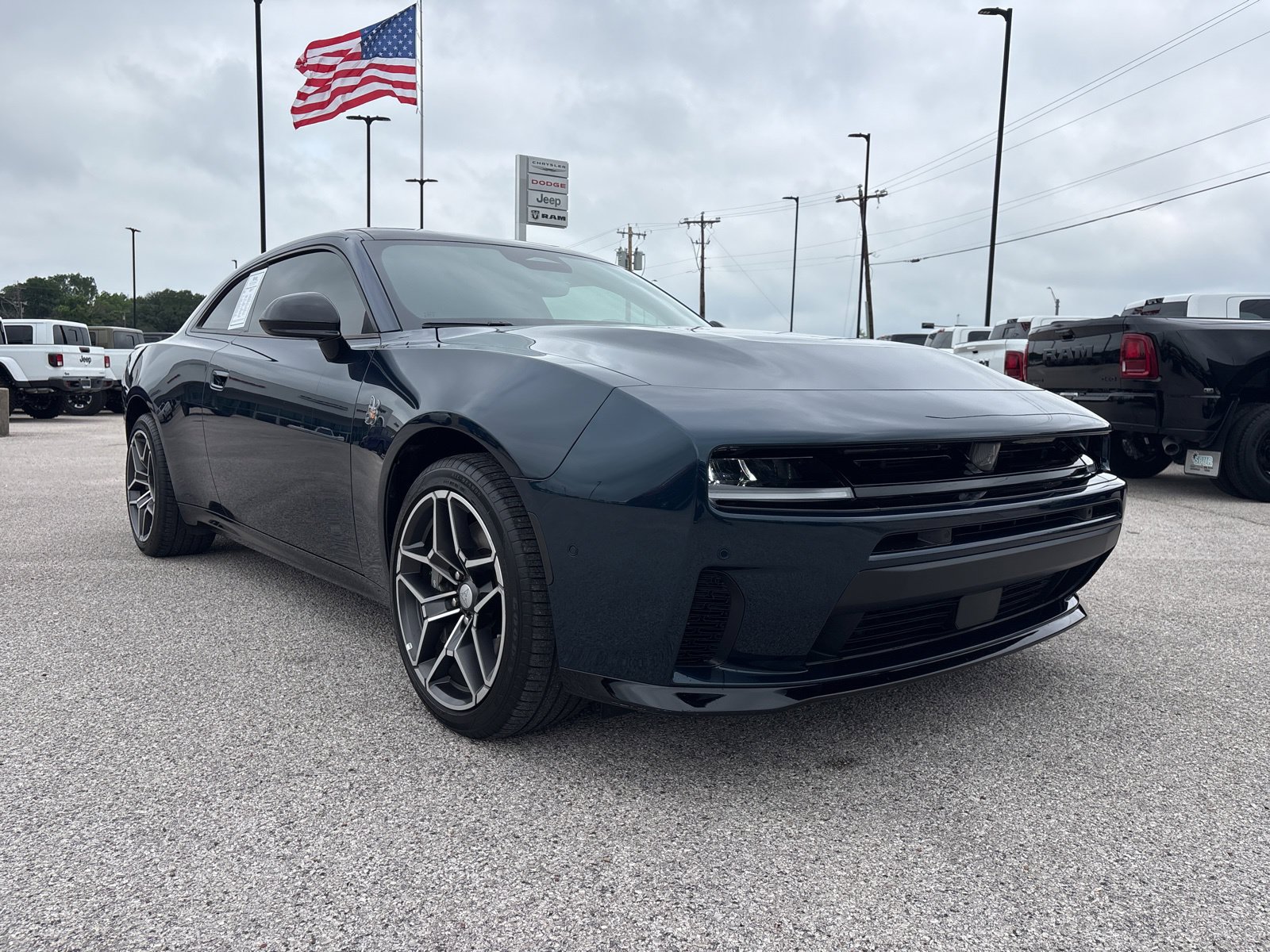 Used 2026 Dodge Charger Scat Pack AWD/4WD image 7