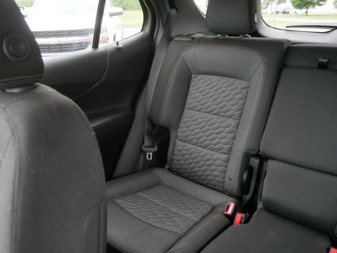 Used 2019 Chevrolet Equinox LT AWD/4WD image 12