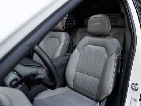 Used 2024 Buick Envista Avenir FWD image 5
