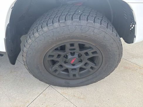 Used 2024 Toyota 4Runner TRD Pro AWD/4WD image 9