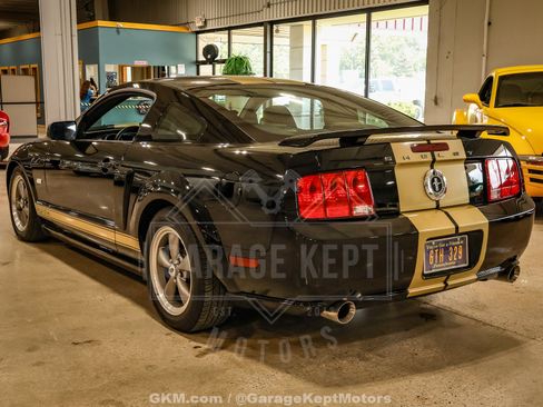 Used 2006 Ford Mustang GT Premium RWD image 7