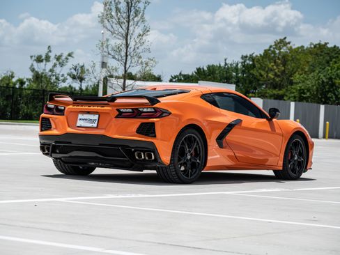 Used 2023 Chevrolet Corvette Stingray Premium Cpe w/ Z51 Performance Package RWD image 8