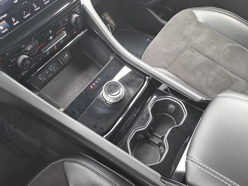 Certified 2022 Jeep Grand Cherokee Altitude AWD/4WD image 25