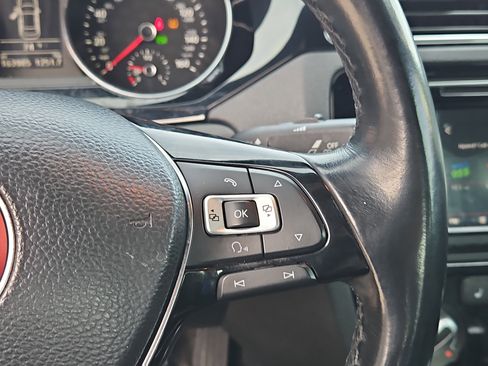 Used 2018 Volkswagen Jetta Sport image 19