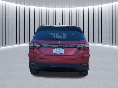 New 2026 Honda Pilot Sport image 5