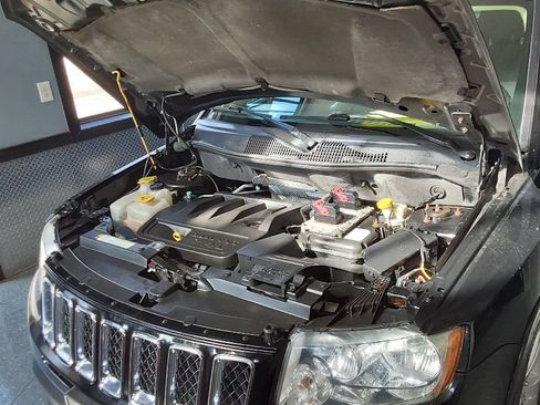 Used 2012 Jeep Compass Latitude image 20