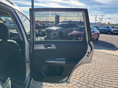 Used 2009 Subaru Forester 2.5X w/ Popular Equipment Group 4B image 41
