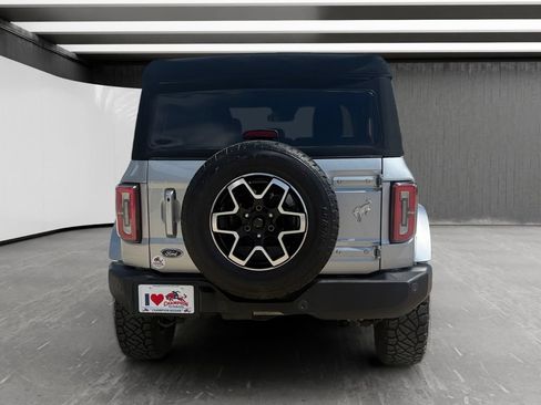 Used 2024 Ford Bronco Outer Banks AWD/4WD image 4