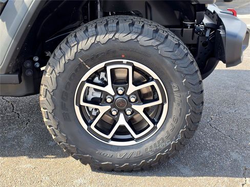 New 2026 Jeep Wrangler Unlimited Rubicon AWD/4WD image 45