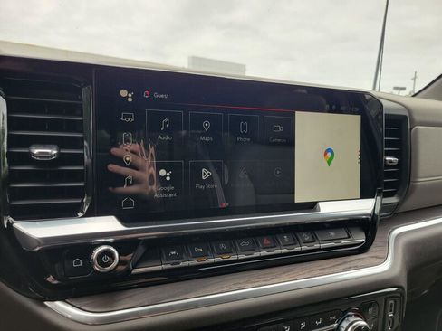 New 2026 GMC Sierra 1500 SLT AWD/4WD image 17